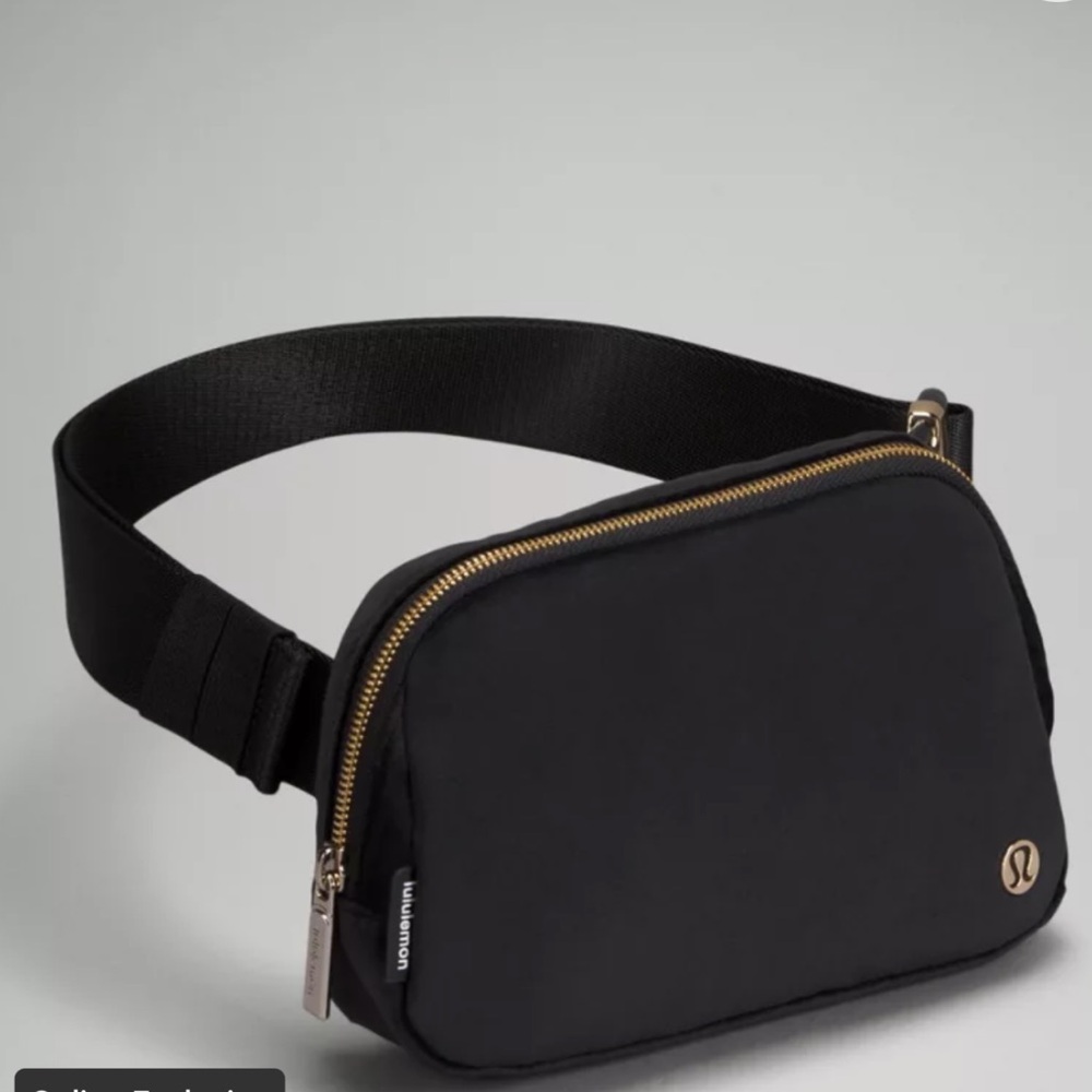 Everywhere Belt Bag 1L